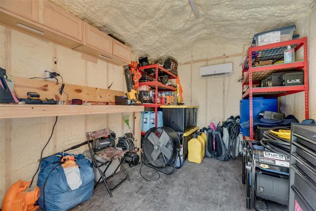 Building Photo - 404 Fountain View Ln