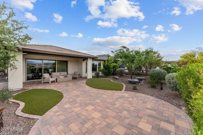 Building Photo - 3266 Sparrows Crk Wy