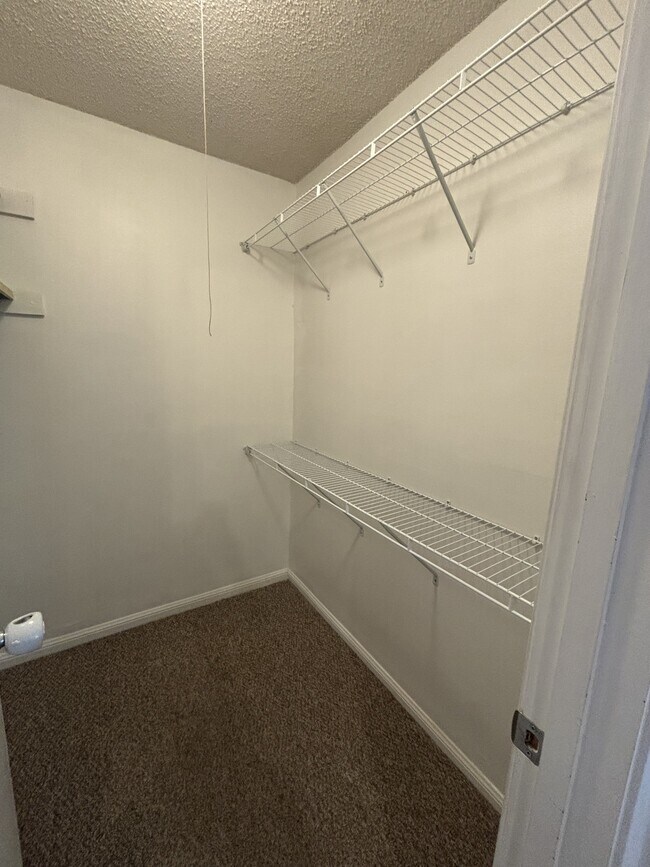 Building Photo - 315 Sidney Martin Rd