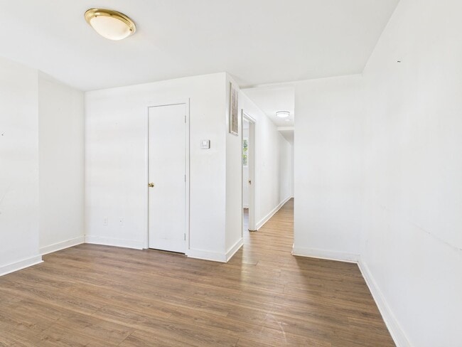 Building Photo - 1206 Rome St