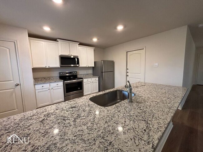 Building Photo - Coming Soon!