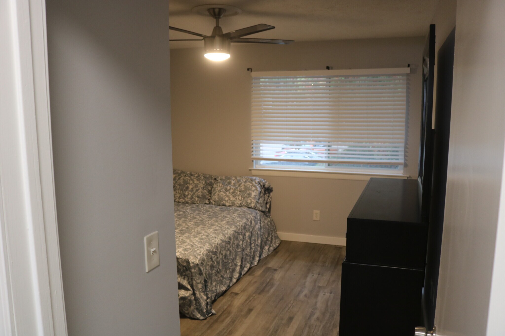 Building Photo - 3830 Kensingwood Trce