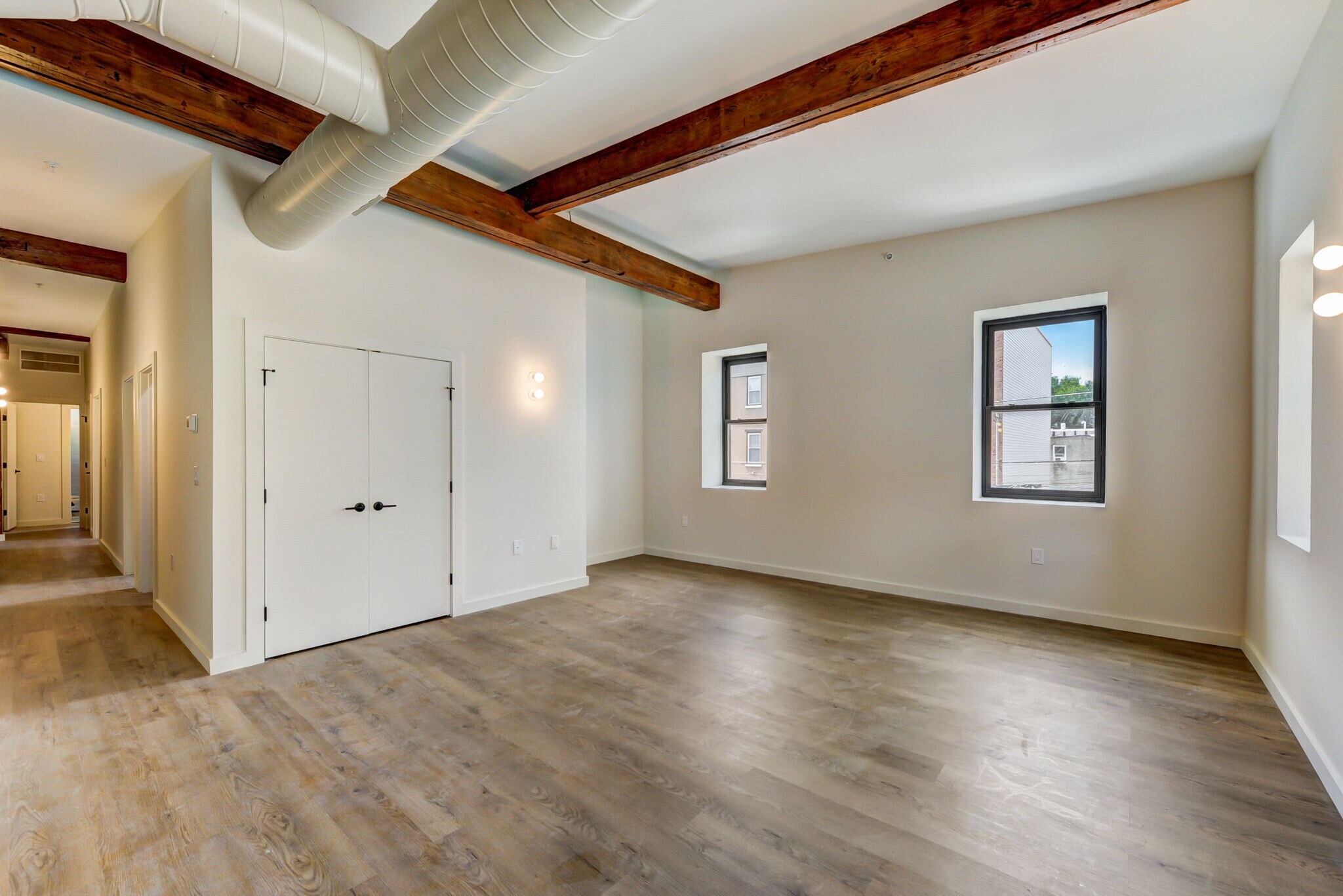 Building Photo - 619 N 35th St