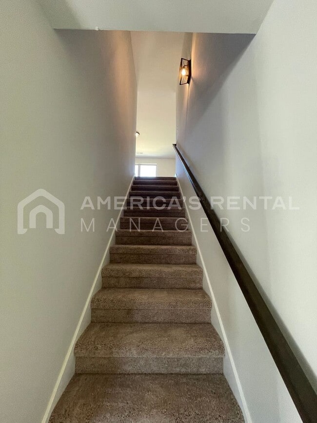 Building Photo - Home for Rent in Cullman, AL!! Available to View Now!!!