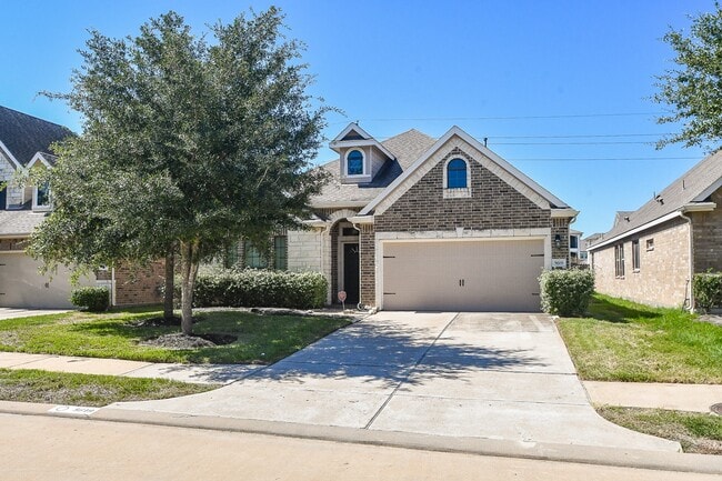 Primary Photo - 5619 Drumlin Field Way