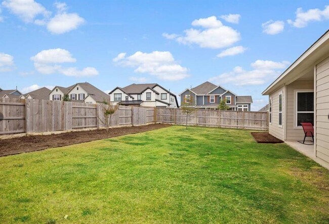 Building Photo - 112 Crimson Sky Ct