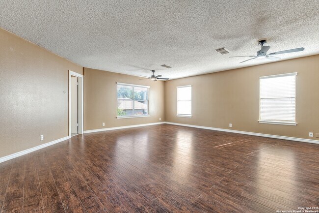 Building Photo - 9631 Hillside Trail