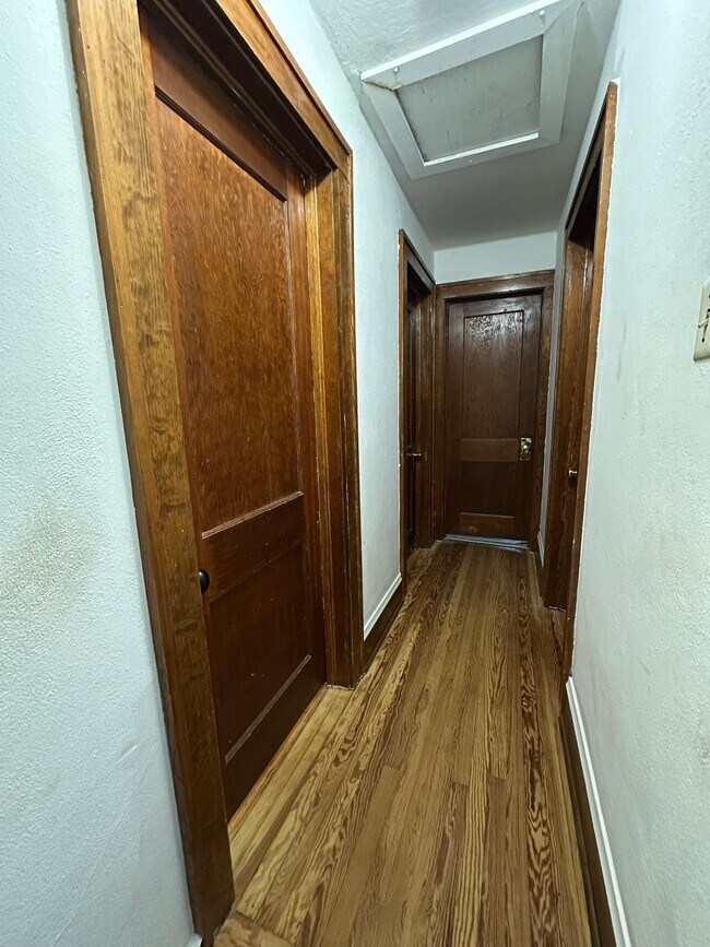 Building Photo - 7111 31st Ave