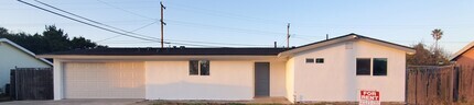 Building Photo - 1055 Via Esmeralda
