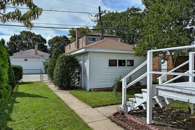 Building Photo - 2140 Dobson St