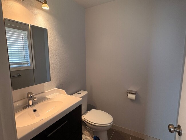 Building Photo - Modern Montavilla Living with Updated Finishes Bright & Spacious SE Portland Home Near Mt. Tabor ...
