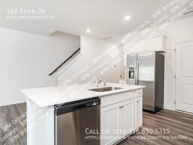 Building Photo - 466 Fran Dr