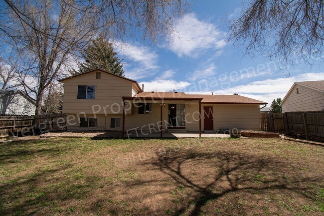 Building Photo - 4337 Hummingbird Dr