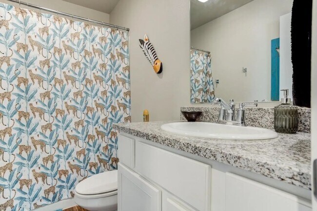 Building Photo - Priced to Lease! Beautiful West Lubbock Home with Modern Finishes, All Appliances Included & Acce...