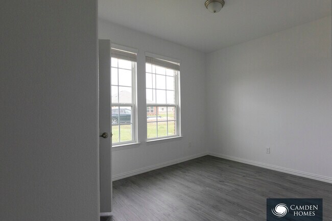 Building Photo - 18763 Co Rd 4001