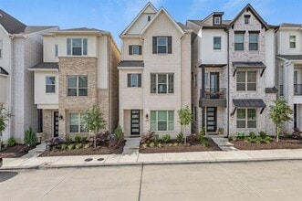 Building Photo - 2248 Palomino St