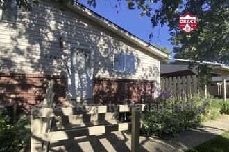 Building Photo - 774 W Cleveland Cir