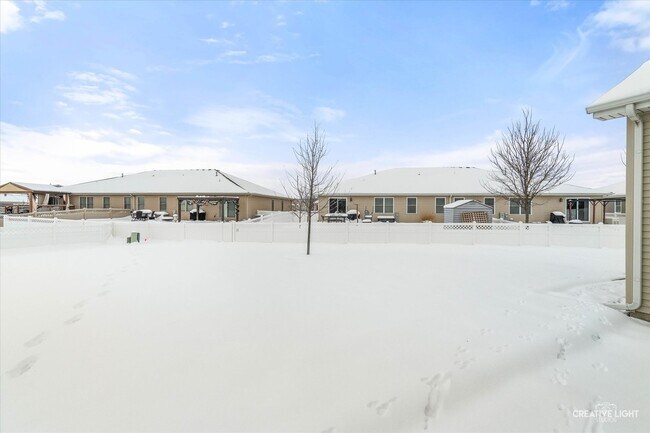 Building Photo - 1978 Eagle Dr