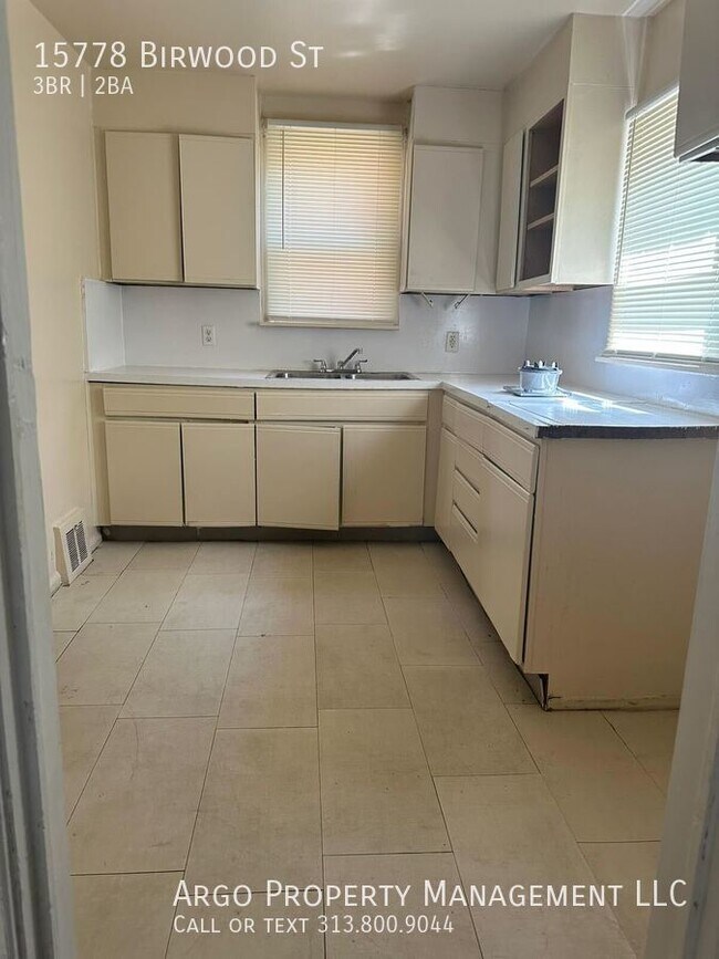 Building Photo - SECTION 8 - Single Family Home for Rent