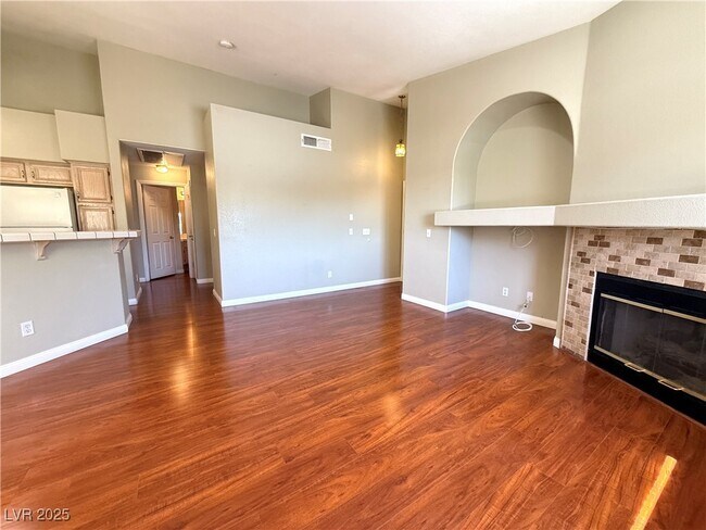 Building Photo - 5225 W Reno Ave