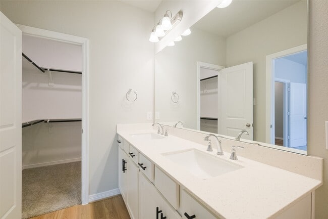 Building Photo - 6434 New York St