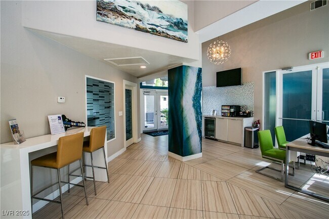 Primary Photo - 2675 Windmill Pkwy