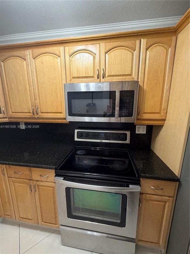 Building Photo - 10851 SW 2nd St