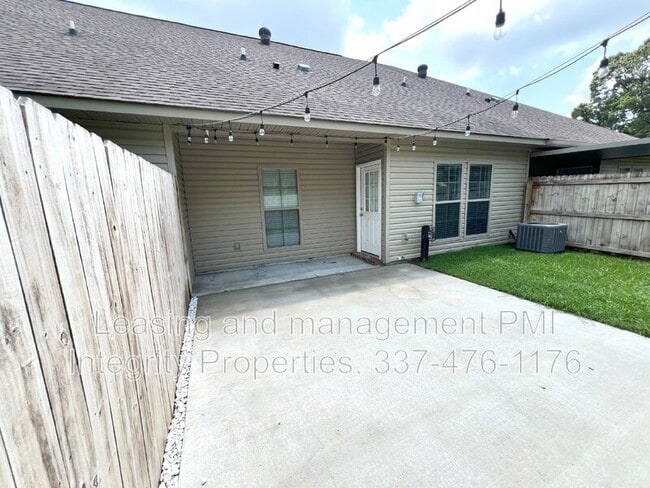 Building Photo - 34832 LA-1019