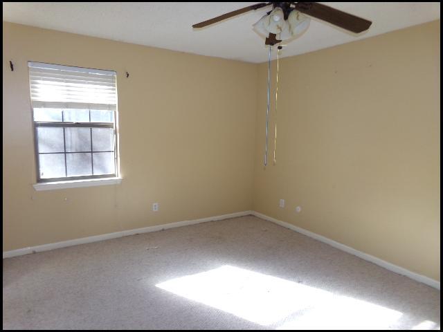 Building Photo - 26 Rio Grande Forest Dr