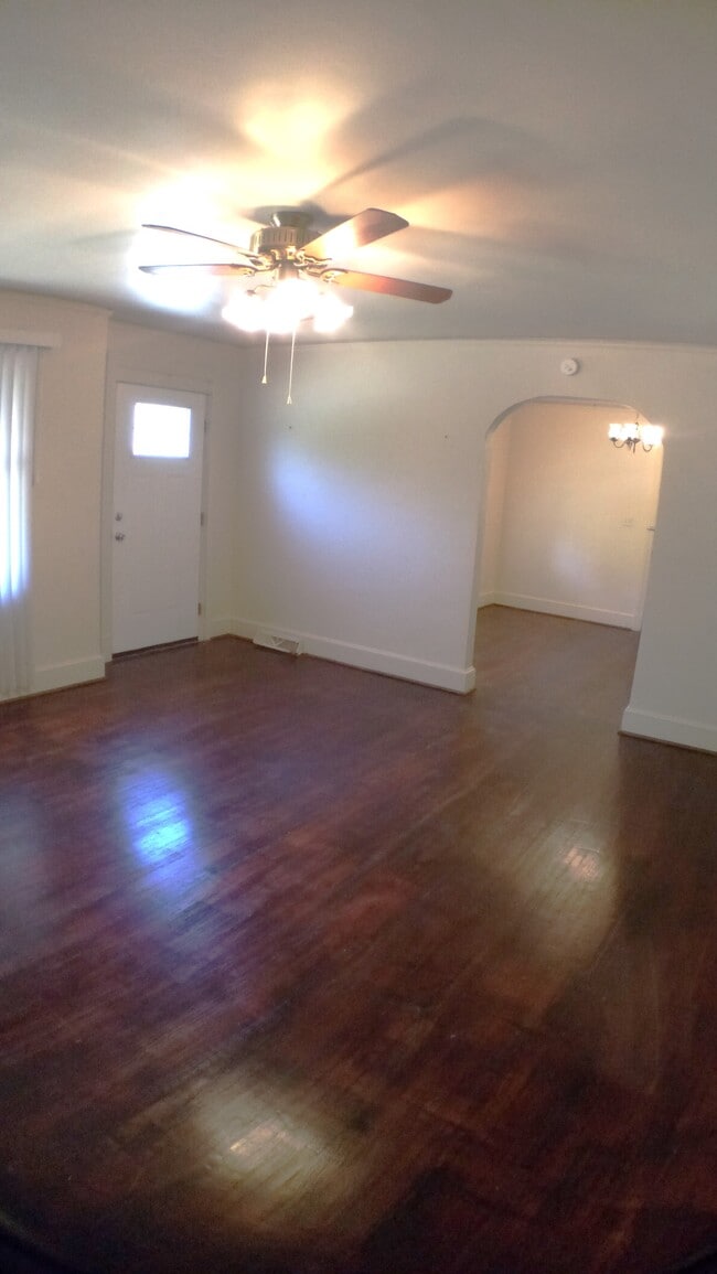 Building Photo - 113 Brookside Cir