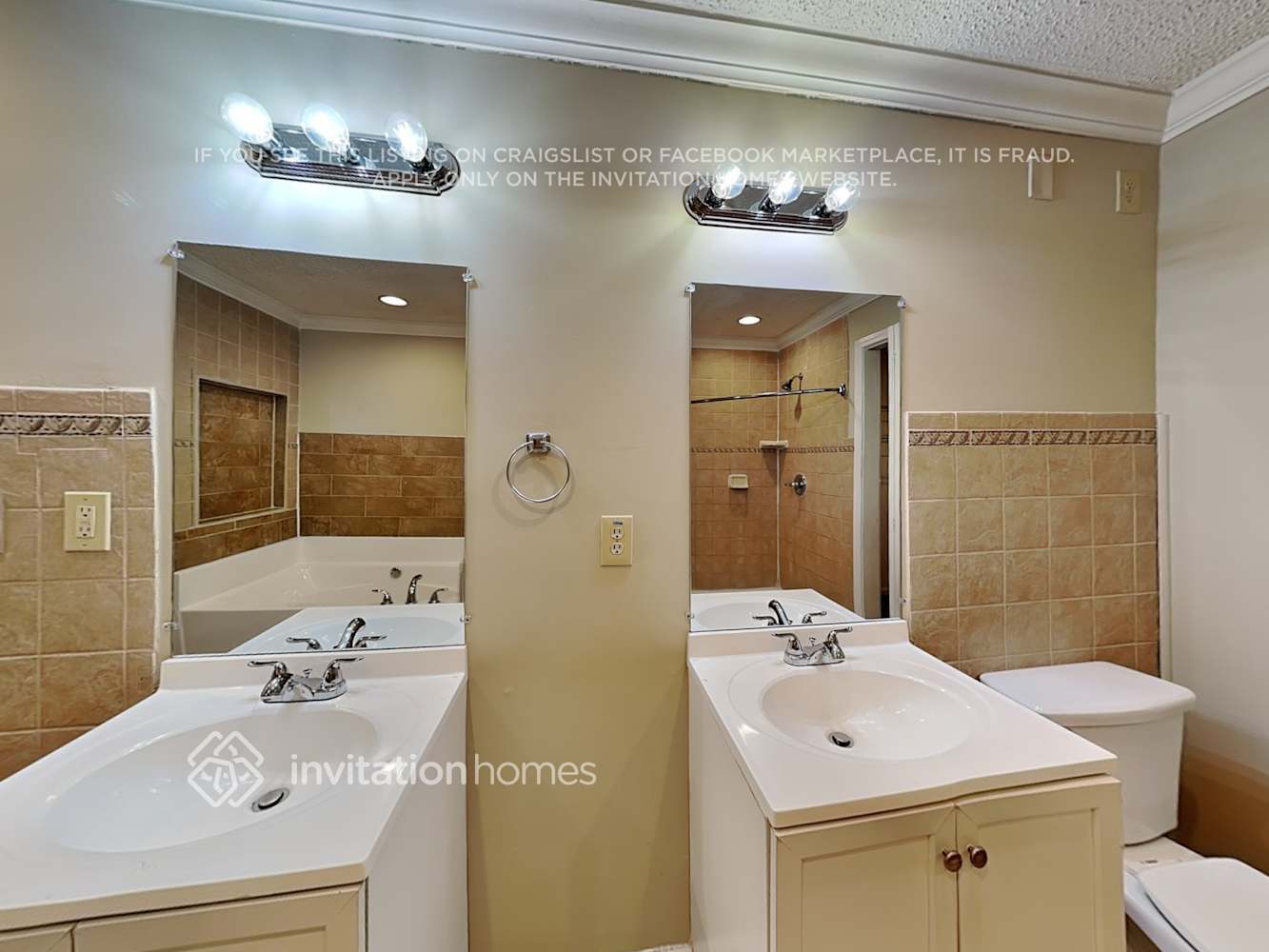 Building Photo - 6297 Queens Ct