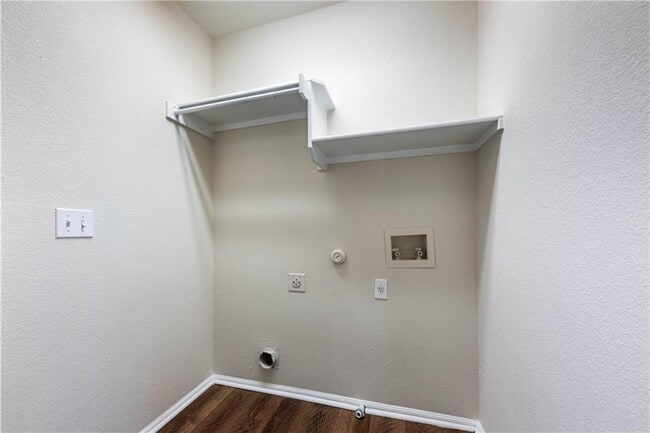 Building Photo - 18749 Golden Eagle Way