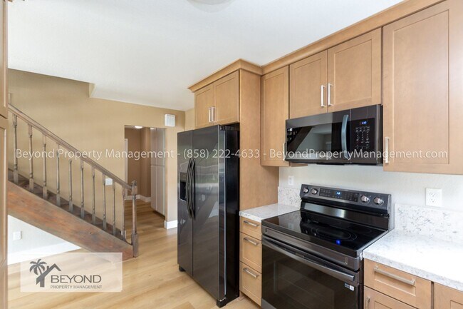 Building Photo - ***RANCHO PENASQUITOS***5 BED 3 BATH***NEW...