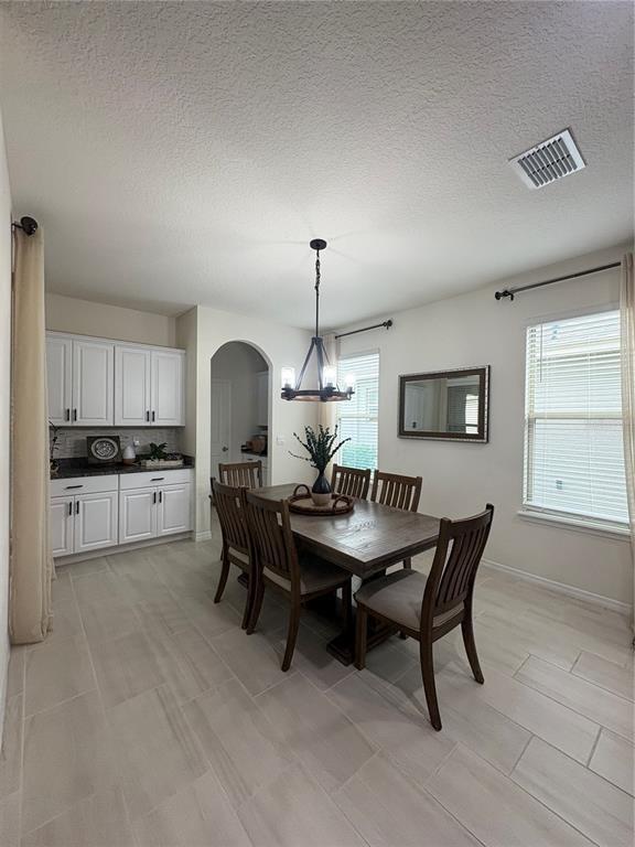 Building Photo - 15746 Fountain Springs Rd