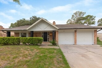 Building Photo - 5111 Crystal Bay Dr