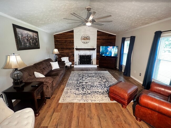 Building Photo - 3714 Cozy Ct