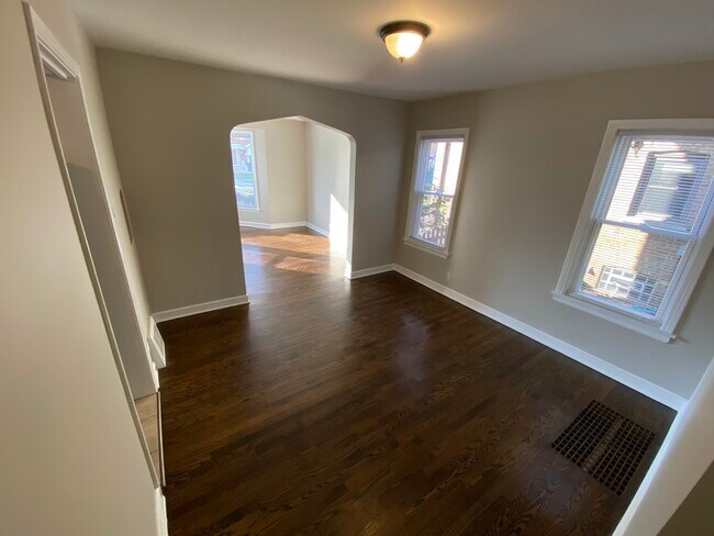 Dining Room - 9121 S Utica Ave