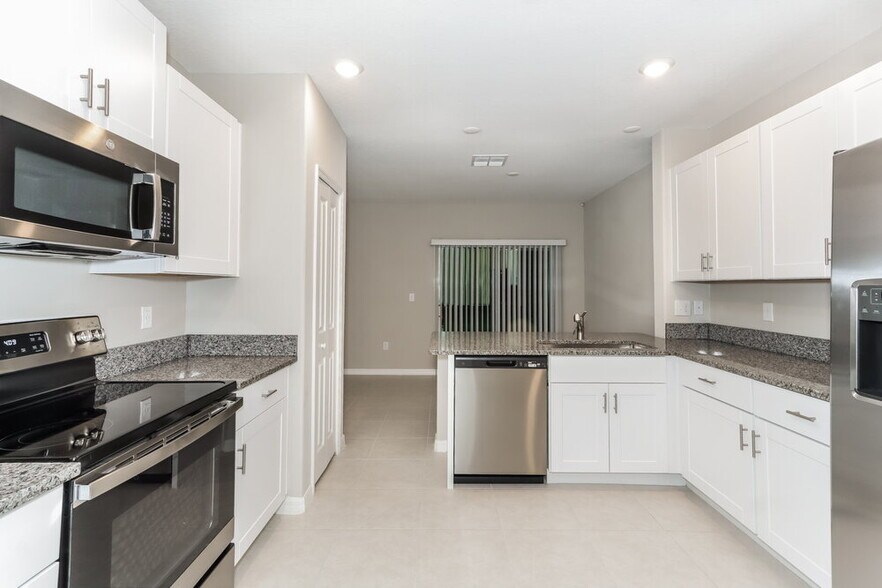 Building Photo - 7314 Spring Snowflake Ave