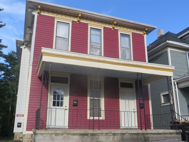Building Photo - 1219 Fulton St