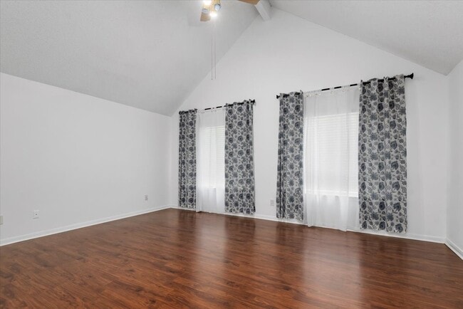 Building Photo - 13022 Hollow Brook Dr