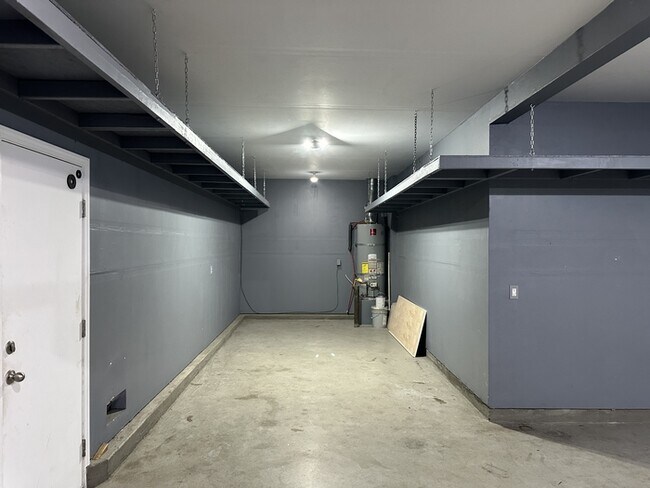 Building Photo - This stunning corner home offers 4 spaciou...