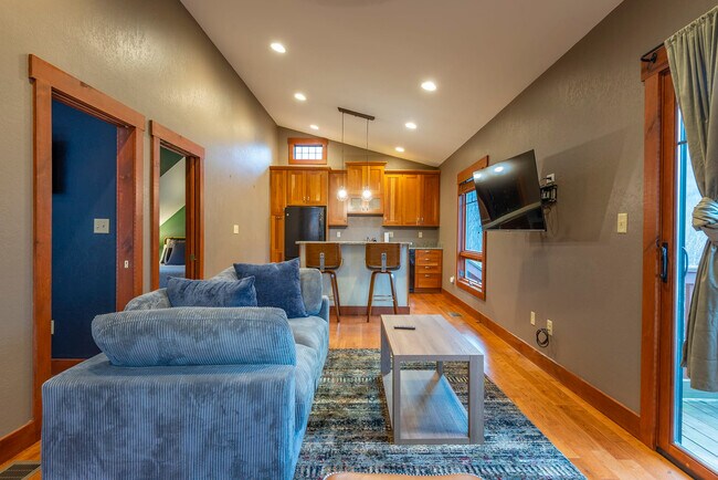 Building Photo - 39 Great Aspen Way