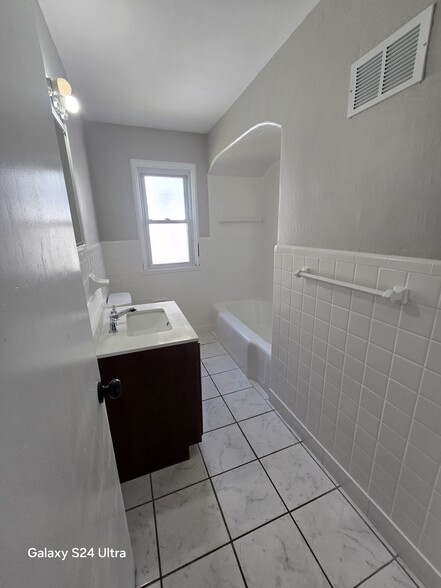 Building Photo - 401 Millman Dr