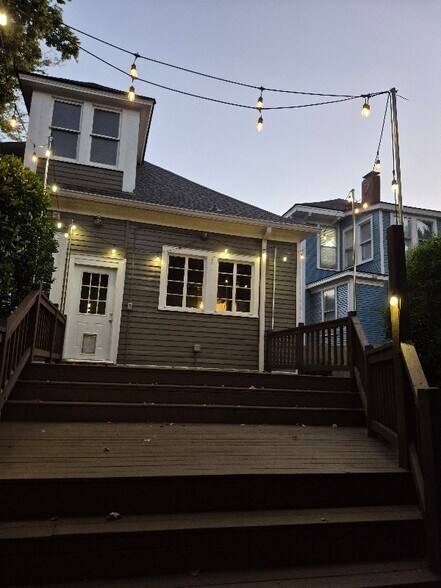 Building Photo - 1570 Linden Ave