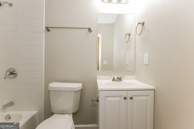 Building Photo - 6730 Greenbower Ln