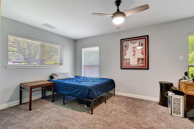 Building Photo - 6522 Willow Ln