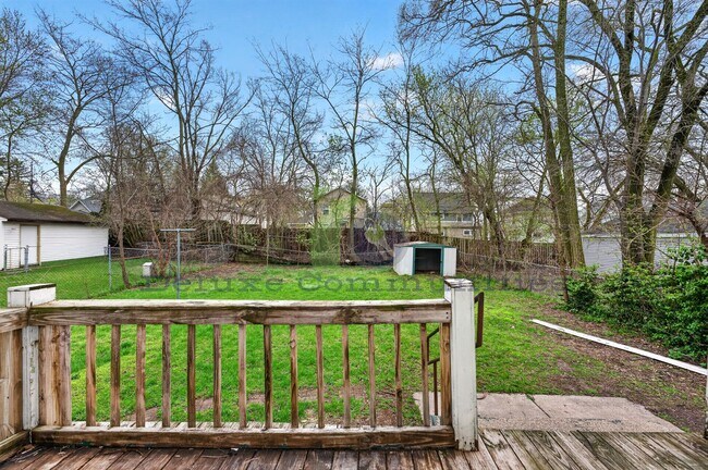 Building Photo - REMODELED 2 BEDROOM!! Move in Ready- Close to Cherry Hill