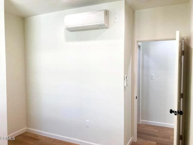 Building Photo - 3332 Thorpe Ave