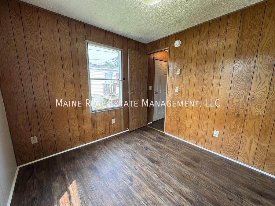 Building Photo - 30 Morton Ave