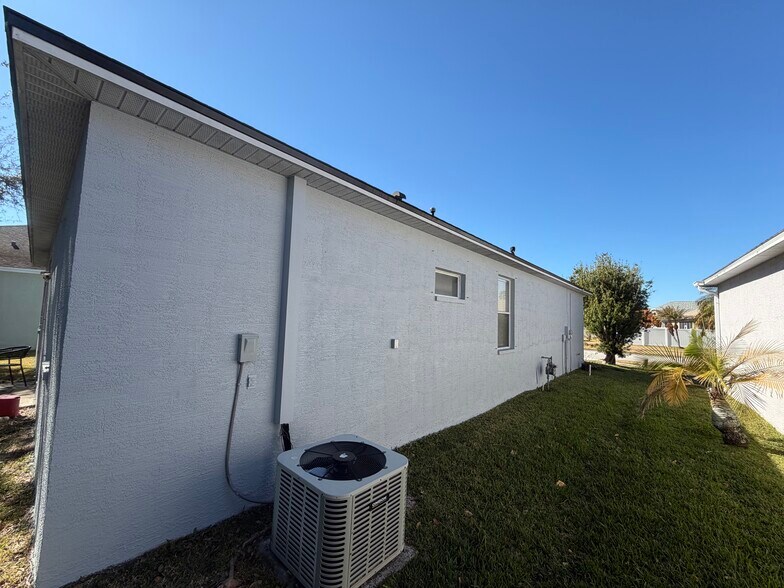 Building Photo - 4815 Pennecott Way